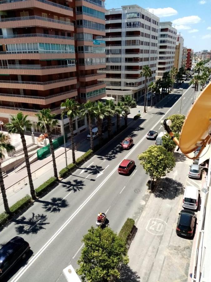 Apartamento Con Buena Vista Apartman Torrevieja Kültér fotó