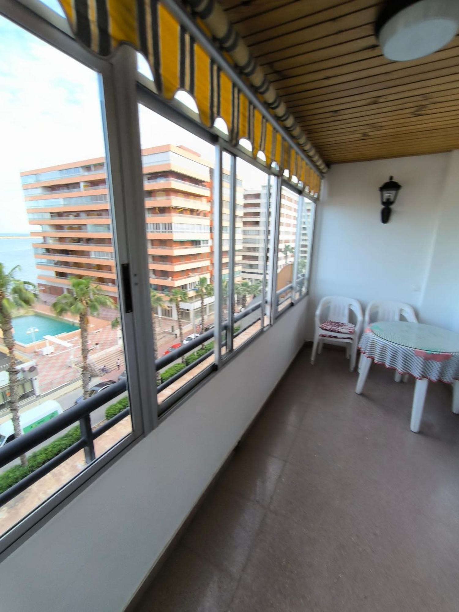 Apartamento Con Buena Vista Apartman Torrevieja Kültér fotó
